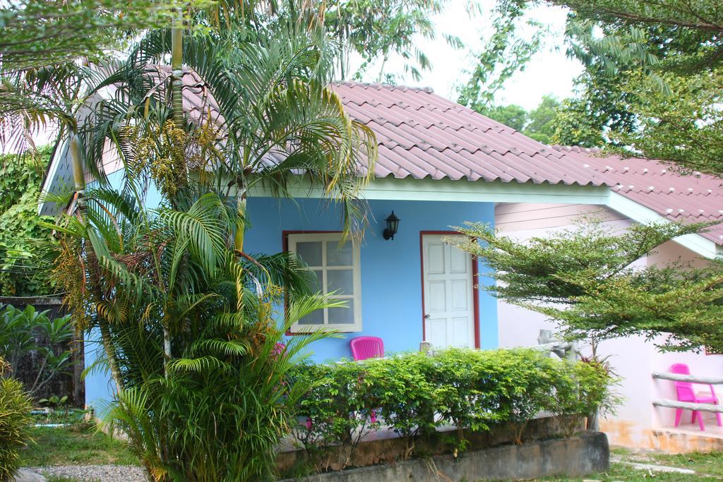 Hotel Dahla House Ranong Exterior foto
