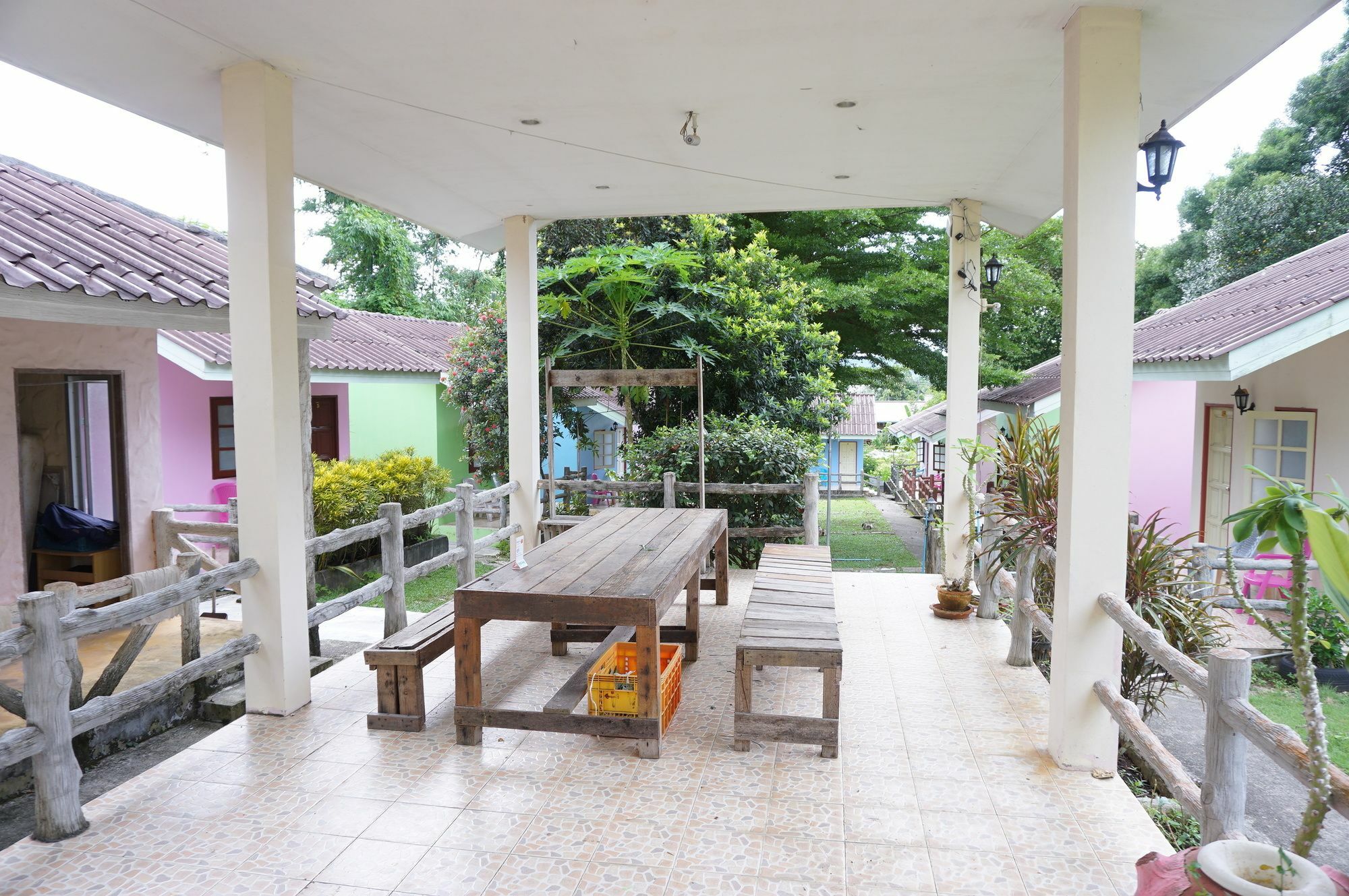 Hotel Dahla House Ranong Exterior foto